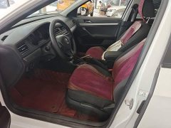 Volkswagen Lavida 2019 Lavida Qihang 1.5L Automatic Fashion Edition National VI - ფოტო 15