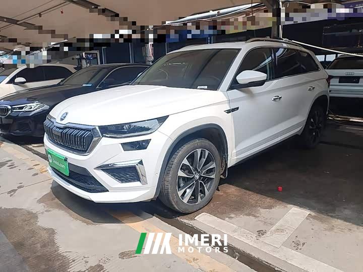 Skoda Kodiaq Facelift TSI330 7-Seater FWD Luxury Edition