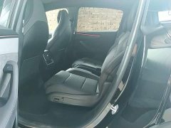 Tesla Model Y L Long Range All-Wheel Drive - ფოტო 17