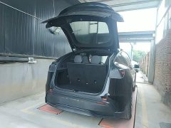 Tesla Model Y L Long Range All-Wheel Drive - ფოტო 19