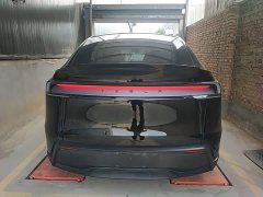 Tesla Model Y L Long Range All-Wheel Drive - ფოტო 6