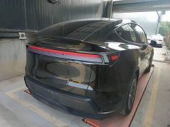 Tesla Model Y L Long Range All-Wheel Drive - ფოტო 7