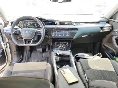 Audi e-tron 2021 50 quattro Premium - ფოტო 10
