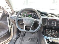 Audi e-tron 2021 50 quattro Premium - ფოტო 11