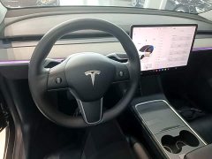 Tesla Model Y Rear-Wheel Drive - ფოტო 10