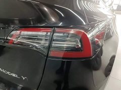 Tesla Model Y Rear-Wheel Drive - ფოტო 8