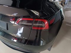 Tesla Model Y 2023 Rear-Wheel Drive - ფოტო 8