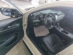 Honda Civic Hatchback 220 Turbo CVT Trendy Control - ფოტო 16