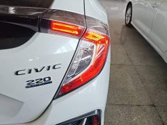 Honda Civic Hatchback 220 Turbo CVT Trendy Control - ფოტო 8