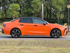 Lynk & Co 03 2025 1.5TD DCT Champion Edition Pro - ფოტო 10