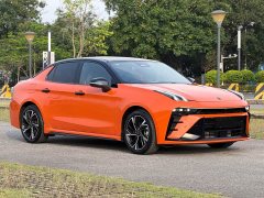 Lynk & Co 03 2025 1.5TD DCT Champion Edition Pro - ფოტო 3