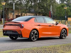 Lynk & Co 03 2025 1.5TD DCT Champion Edition Pro - ფოტო 8