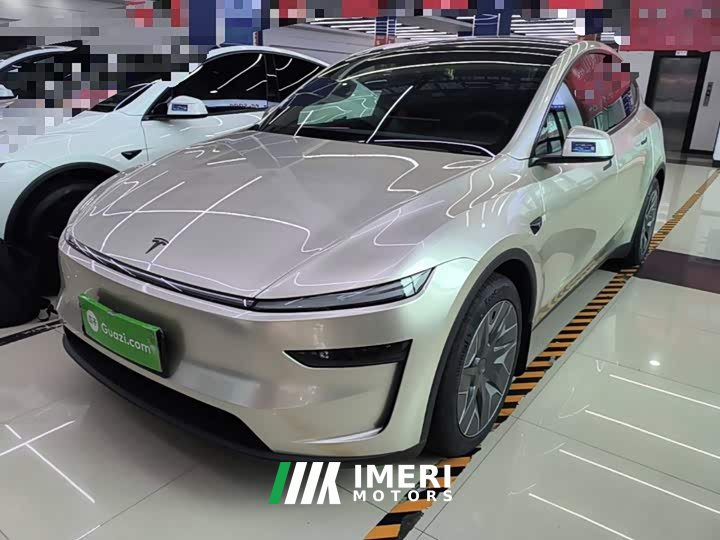 Tesla Model Y L 2025 Long Range All-Wheel Drive - ავტომობილი ჩინეთიდან