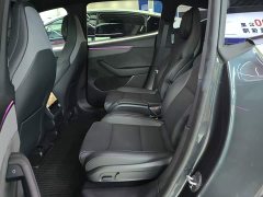 Tesla Model Y L 2025 Long Range All-Wheel Drive - ფოტო 17