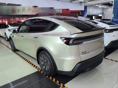 Tesla Model Y L 2025 Long Range All-Wheel Drive - ფოტო 5