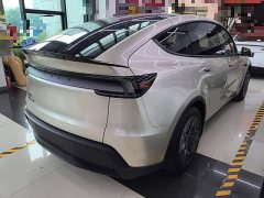 Tesla Model Y L 2025 Long Range All-Wheel Drive - ფოტო 7