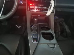 Toyota Avalon 2019 Hybrid 2.5L Luxury National VI - ფოტო 14