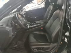 Toyota Avalon 2019 Hybrid 2.5L Luxury National VI - ფოტო 15