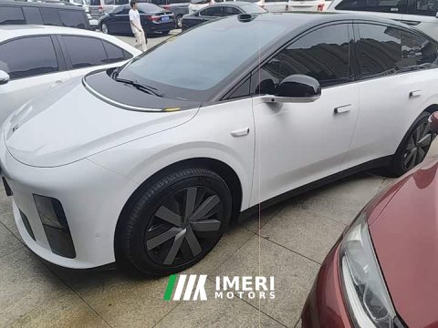 2026 Li Auto i6 2025 Four-Wheel Drive Standard Edition - ავტომობილი ჩინეთიდან