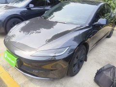 Tesla Model 3 2023 Long Range All-Wheel Drive - ფოტო 2