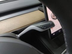 Tesla Model Y 2021 Standard Range RWD - ფოტო 14