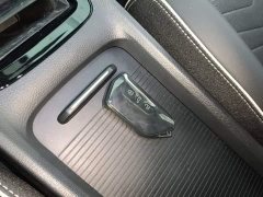 Volkswagen ID.3 Outstanding Edition - ფოტო 9