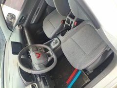 Wuling Hongguang New Energy 2025 Extended-Range Hybrid 50KM Standard - ფოტო 15