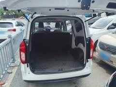 Wuling Hongguang New Energy 2025 Extended-Range Hybrid 50KM Standard - ფოტო 19