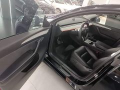 Tesla Model Y Rear-Wheel Drive - ფოტო 16