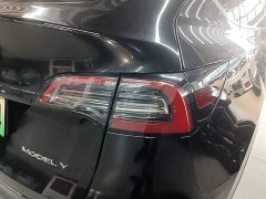 Tesla Model Y Rear-Wheel Drive - ფოტო 8