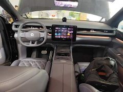 NIO ES8 2026 Six-Seat Executive Luxury Edition - ფოტო 6