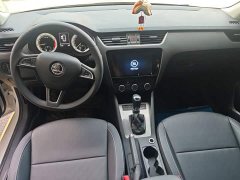 Skoda Octavia 1.5L Automatic Comfort Edition - ფოტო 10