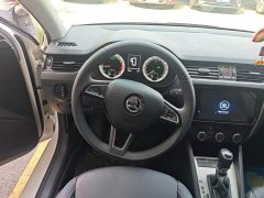 Skoda Octavia 1.5L Automatic Comfort Edition - ფოტო 11