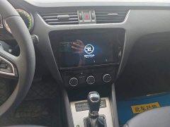 Skoda Octavia 1.5L Automatic Comfort Edition - ფოტო 13