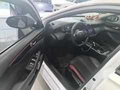 Dongfeng Yixuan MAX 1.5T Super Power Dad Edition - ფოტო 15