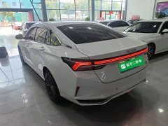 Dongfeng Yixuan MAX 1.5T Super Power Dad Edition - ფოტო 4