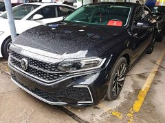 Volkswagen Passat 330TSI Starry Sky Elite - ფოტო 2