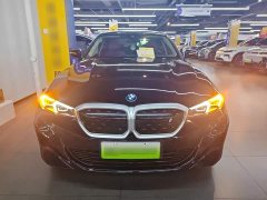 BMW i3 eDrive 35 L - ფოტო 3