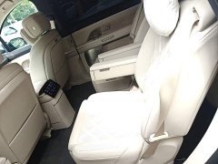 NIO ES8 Six-Seat Executive Signature Edition - ფოტო 2