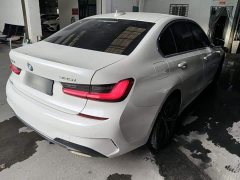 BMW 3 Series 325i M Sport Package - ფოტო 7
