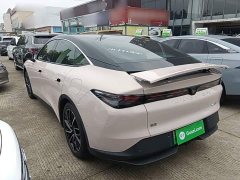 Arcfox Alpha S5 560MAX 185kW - ფოტო 5