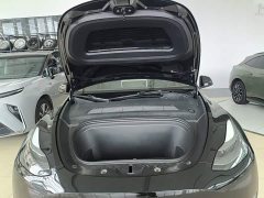 Tesla Model Y Standard Range RWD - ფოტო 20