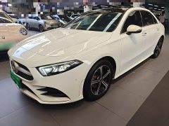 Mercedes-Benz A-Class 2022 Facelift A 200 L Sport Sedan Fashion Edition - ფოტო 2