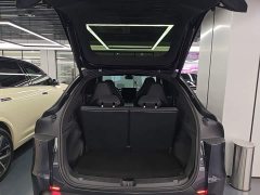 Tesla Model Y L Long Range All-Wheel Drive - ფოტო 19