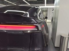 Tesla Model Y L Long Range All-Wheel Drive - ფოტო 8
