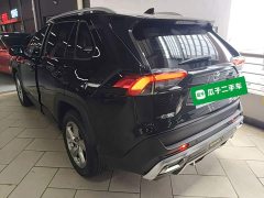 Toyota RAV4 2021 2.0L CVT FWD Fashion Plus Edition - ფოტო 5