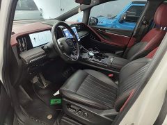 GAC Aion M8 Master Series 400T Premium Edition - ფოტო 16