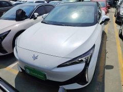 Arcfox Alpha S5 2025 560MAX 185kW - ფოტო 3