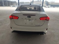Ford Focus Sedan EcoBoost 180 Automatic ST Line - ფოტო 6