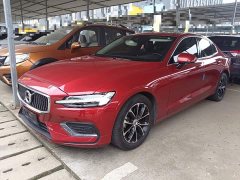 Volvo S60 T4 Intelligent Luxury Edition - ფოტო 2